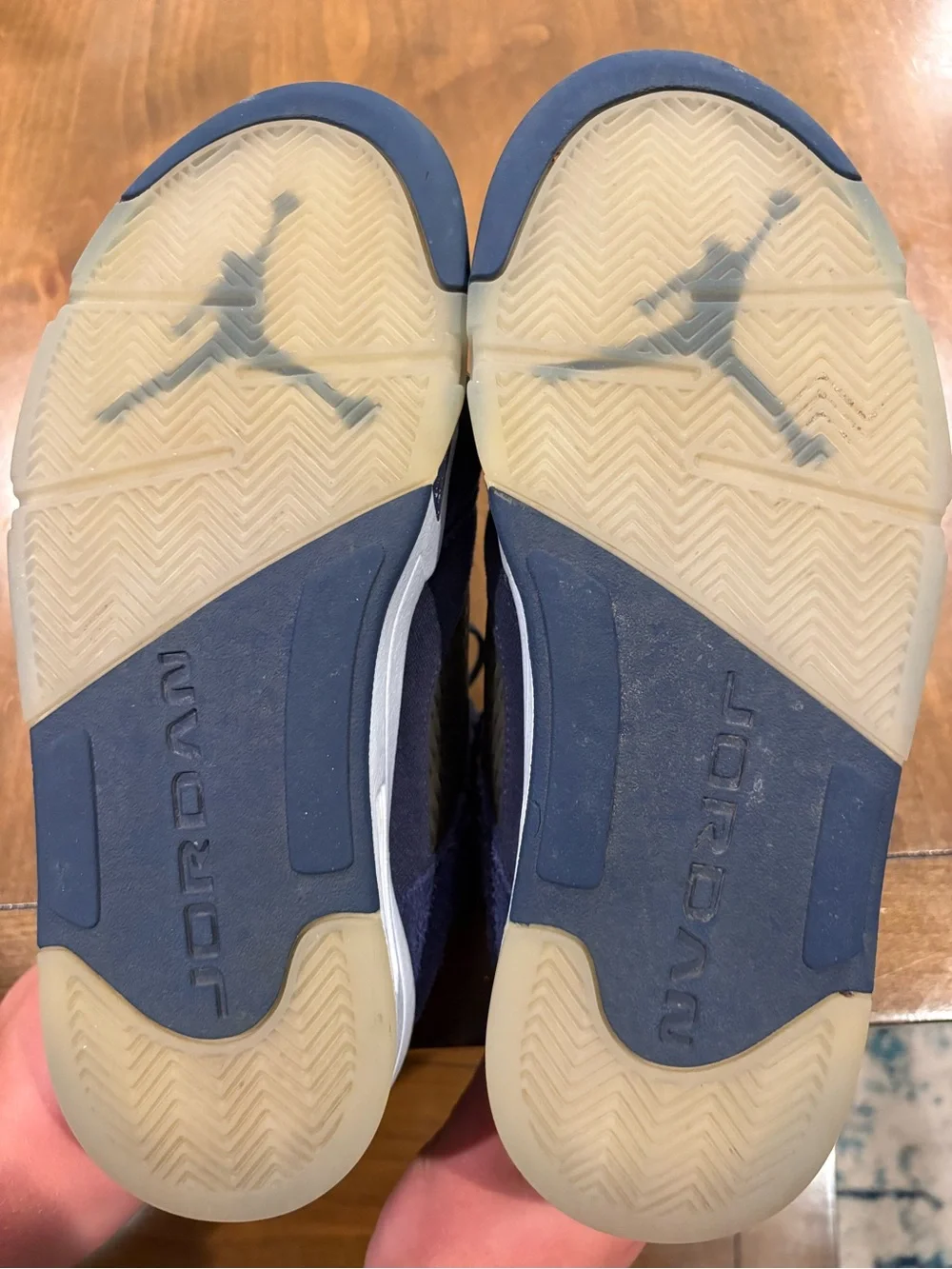Air Jordan 5 SE Retro in midnight Navy size 8 mens
